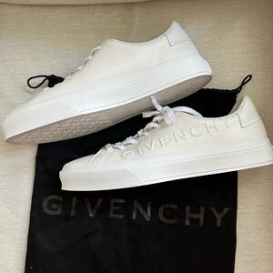Men’s Givenchy City Sport Leather White Sneaker Size EU45, US12